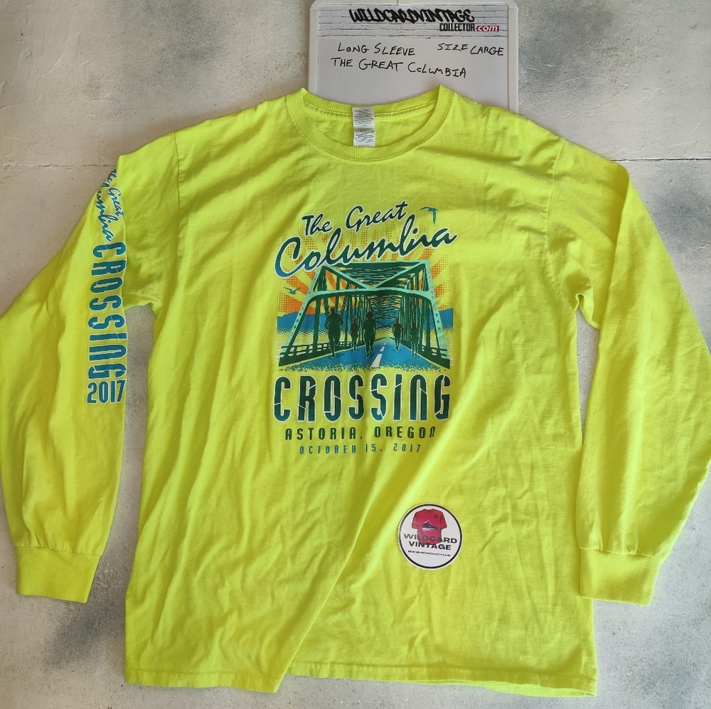 Great Columbia Fluorescent Yellow Basic longsleeve Runners shirt Size Large